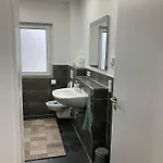 Moderne Einliegerwohnung Naehe Ingolstadt Und Bad Goegging Apartament *