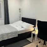 Apartament Moderne Einliegerwohnung Naehe Ingolstadt Und Bad Goegging *
