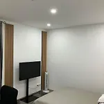 Moderne Einliegerwohnung Naehe Ingolstadt Und Bad Goegging Apartament *
