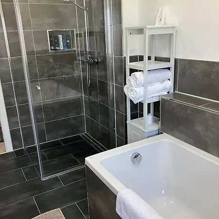 Moderne Einliegerwohnung Naehe Ingolstadt Und Bad Goegging * Munchsmunster