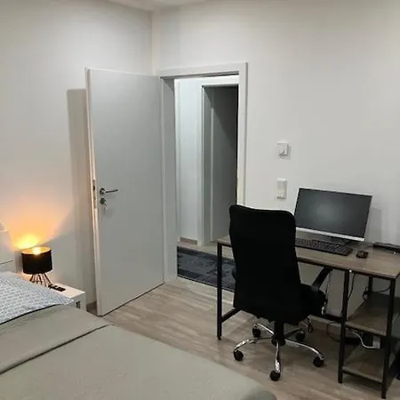Moderne Einliegerwohnung Naehe Ingolstadt Und Bad Goegging شقة Munchsmunster