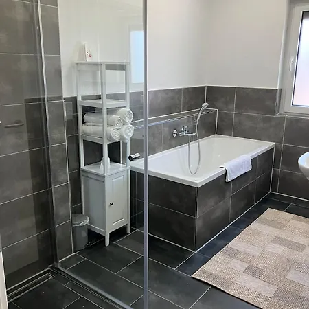 Moderne Einliegerwohnung Naehe Ingolstadt Und Bad Goegging Apartmán