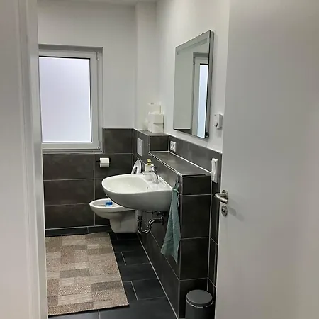 Moderne Einliegerwohnung Naehe Ingolstadt Und Bad Goegging Apartment *