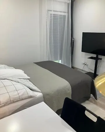 Moderne Einliegerwohnung Naehe Ingolstadt Und Bad Goegging Apartamento