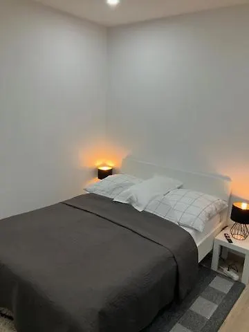 Moderne Einliegerwohnung Naehe Ingolstadt Und Bad Goegging Lejlighed