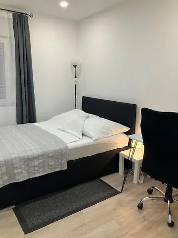 Appartamento Moderne Einliegerwohnung Naehe Ingolstadt Und Bad Goegging *